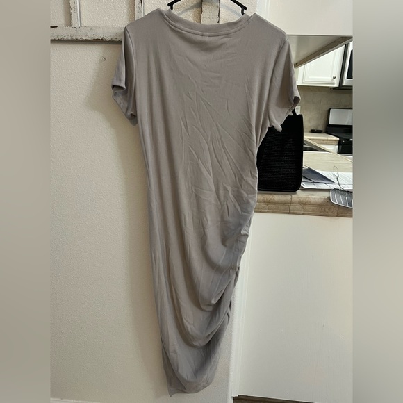 Grey dress - Picture 2 of 3
